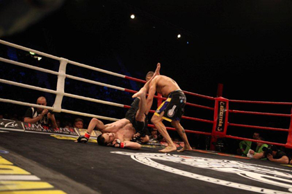 Carvalho-vs-Zaromskis-spark---Daniel-Andersson